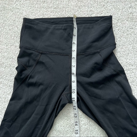 Athleta Stealth Capri Crop Tight Leggings yoga Gym Solid Black Extra Small XS - Picture 4 of 9